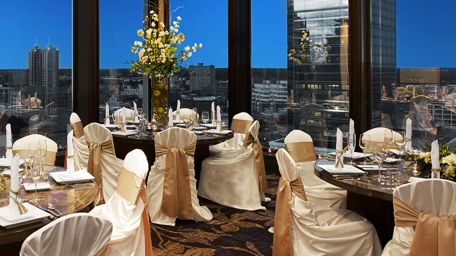 Sheraton Indianapolis City Centre Hotel Wedding Venue